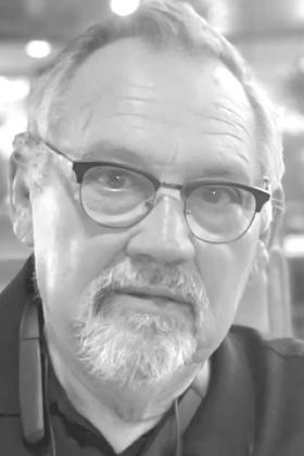 Robert Thompson Robert Thompson