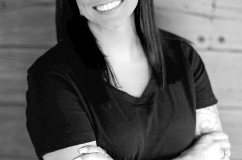 Award-winning Cherokee Artist Plans SEASAM Exhibit