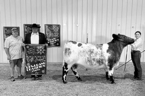 Strother Cattle Kids Shine at Heart of Winter Show