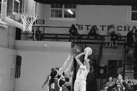 Wewoka Tigers Win and Lose Tuesday Night at Home