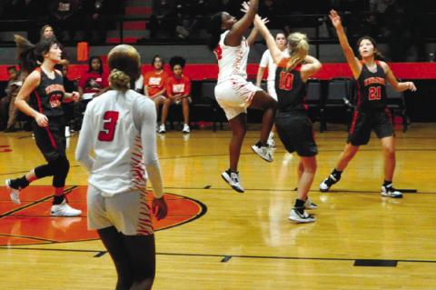 Wewoka Wins Over Konawa in Battle of The Tigers