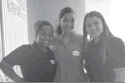 Pink Ladies thank Ewert