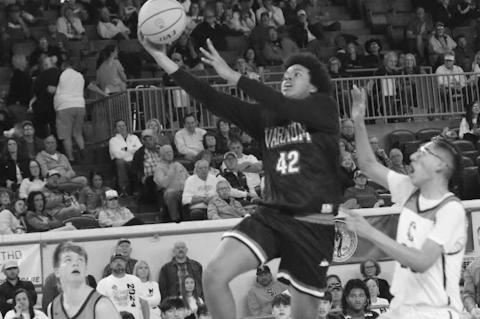 Varnum Whippets Fall in State Quarter Finals