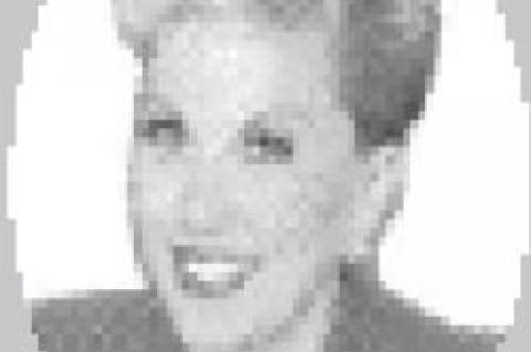 MAN’S PERFECTIONIST TILT IRKS HIS LAID-BACK WIFE