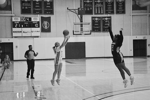 SSC Lady Belles Stay Undefeated at Home