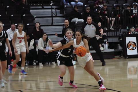 Konawa Tiger Basketball Invitational Kicks Off