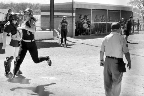 Article Image Alt Text