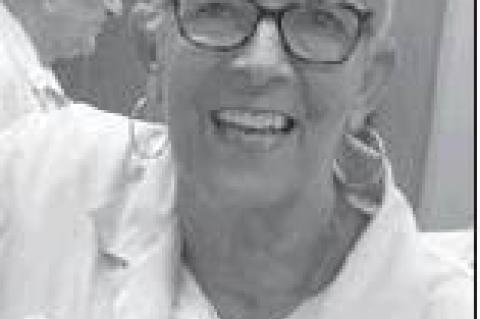 Pink Ladies thank Ewert