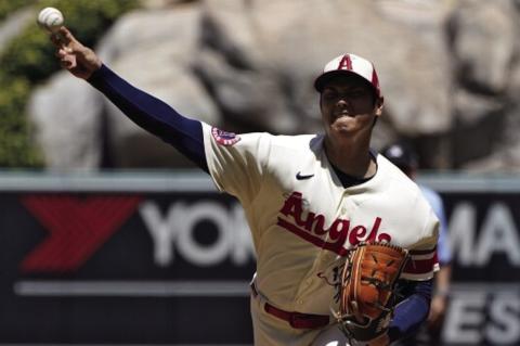 Angels’ Ohtani Has Elbow Tear, Won’t Pitch Again This Season