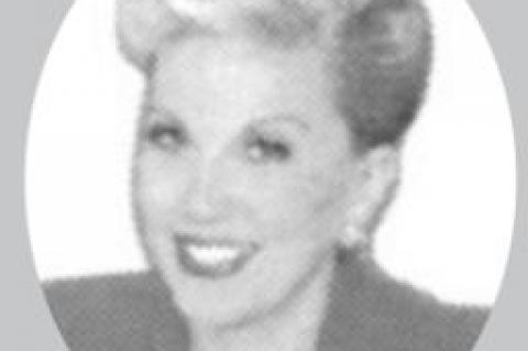 Boyfriend’s ‘Chatty’ Habit Makes Girlfriend Jealous