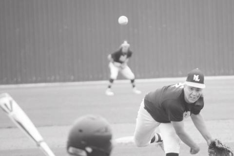 Local County Athletes Receive Awards