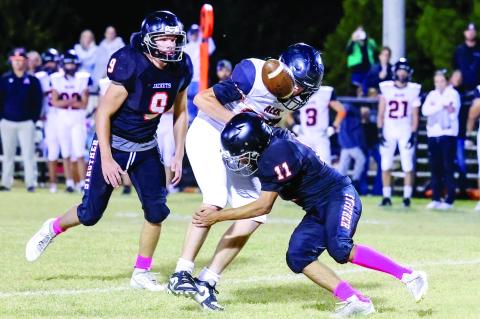 Maud Tigers Celebrate Homecoming with Win