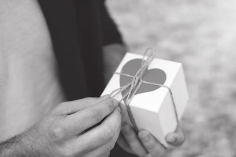 Valentine’s Day Gift Ideas for Guys