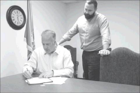 Article Image Alt Text