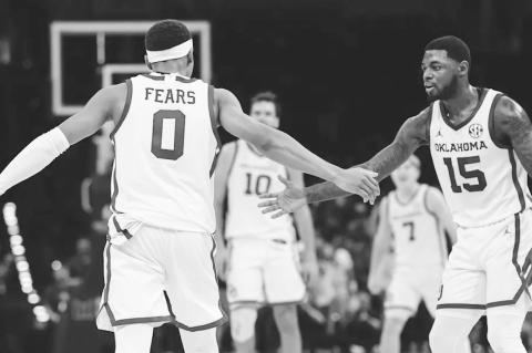 Sooner Men’s Hoops Cruises to Bedlam Victory in OKC