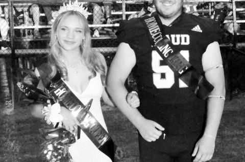 The Maud Homecoming court consisted of Freshman Candidate Payton Collins escorted by Koi Street; Sophomore Candidate Chloe Peters escorted by Jessy Hames; Junior Candidate/ Princess Mariah Moran escorted by Prince Micah Brooks; Senior Candidate Tiffani Br