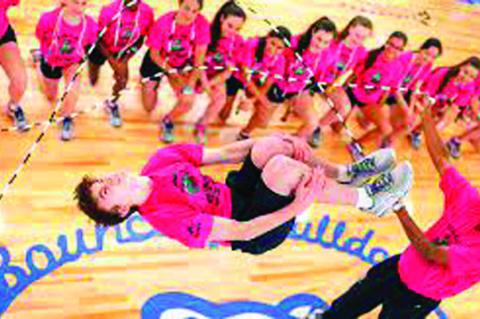 ‘Bouncing Bulldogs’ to Perform Tuesday at RWC
