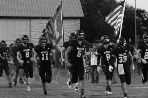 Friday Night High School Football Games in Pictures