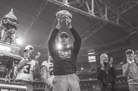 Gundy Ranks Among the Top Coaches in History with 11 Bowl Wins