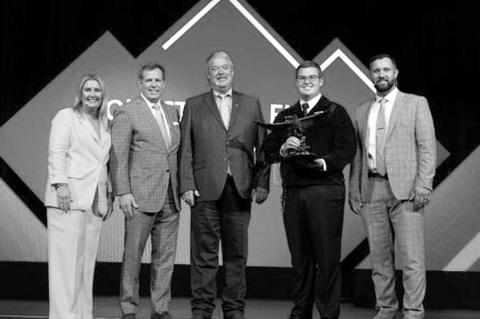 Article Image Alt Text