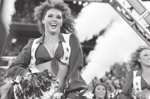 No Cheerleaders, Reporters or “Rowdy” at Dallas Stadium