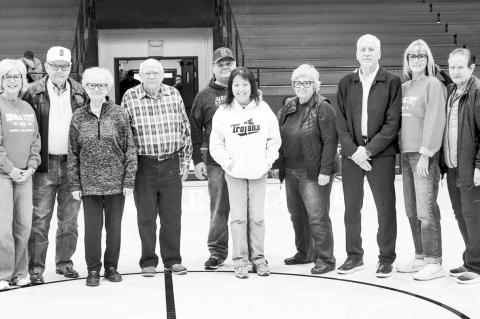 Community Donors Help Seminole State Soccer Commemorate Trip to Nationals