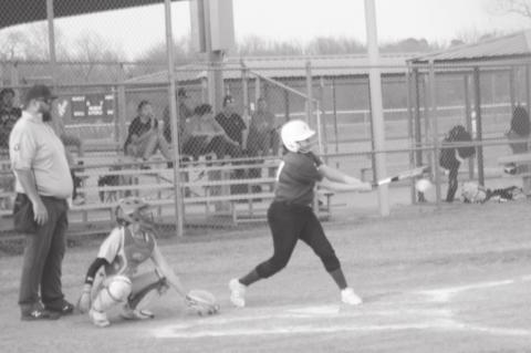 Lady Chieftains Take on Wetumka at Home