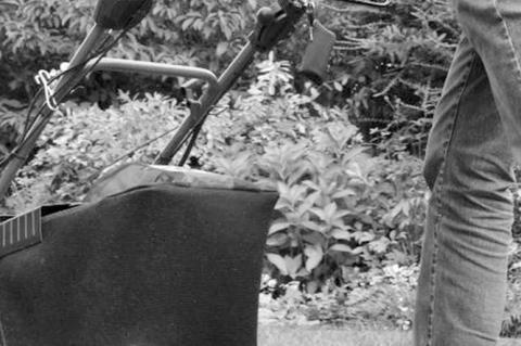 Grass Clippings: Don’t Bag it!