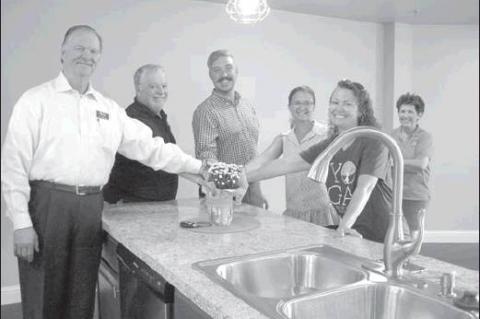 Article Image Alt Text