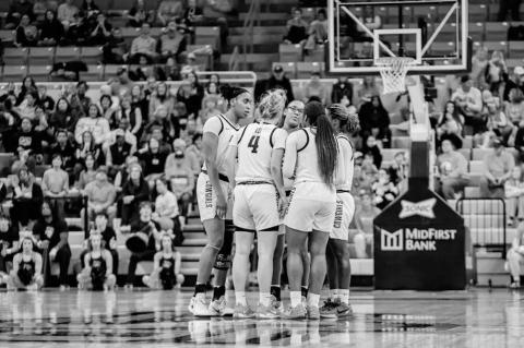 Cowgirls’ Streak Comes to An End Against Kansas