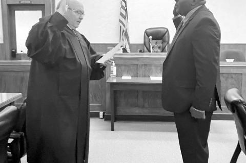 Louie Sworn in as Interim Seminole County Sheriff