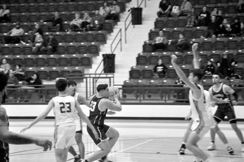 Seminole Claims Consolation Trophies at Stroud Tournament