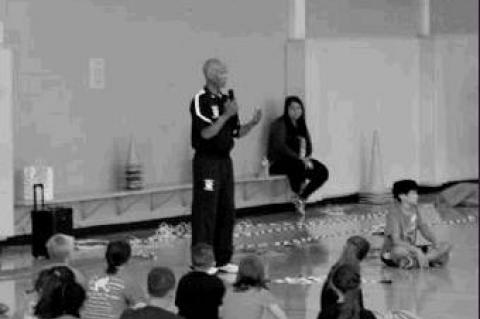 Article Image Alt Text