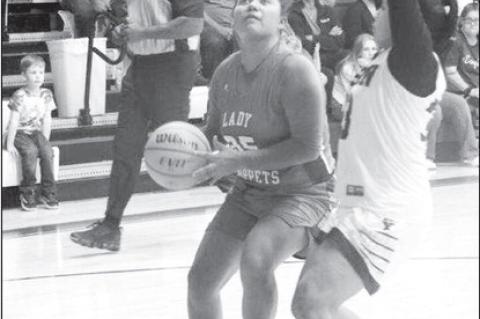 Varnum Girls, Boys Victorious Over Mason