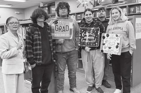 Seminole Nation Higher Education Meets With Seniors