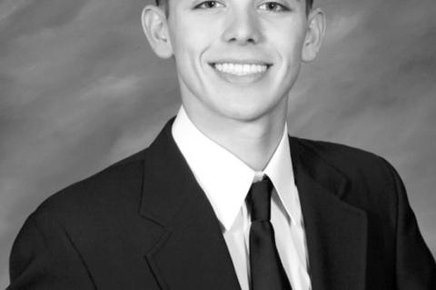 Earlsboro High Announces Valedictorians, Salutatorian