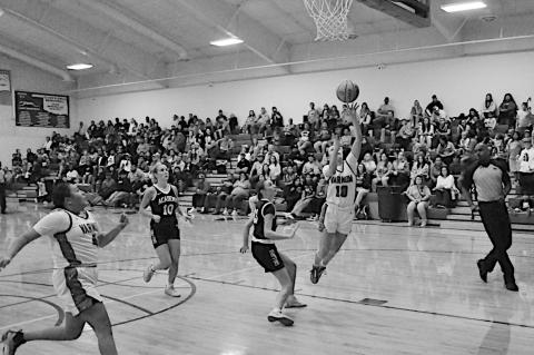 Varnum Whippets Stay Undefeated; Lady Whippets Fall