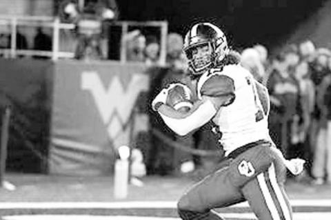 Toronto lefty Ray wins AL Cy Young, Brewers’ Burnes takes NL