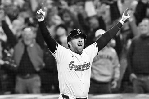 Guardians Beat Yankees in 10th of ALCS Game 3