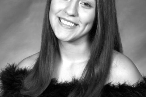 Earlsboro High Announces Valedictorians, Salutatorian