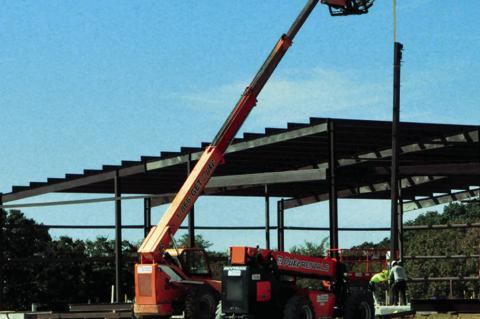 The “Hey Seminole” entertainment center on Highway 9 is beginning to take shape with the erection of steel beams. The center is financed via the extension of a one-cent sales tax and the redirection of tourism dollars, approved by voters in 2023. —S