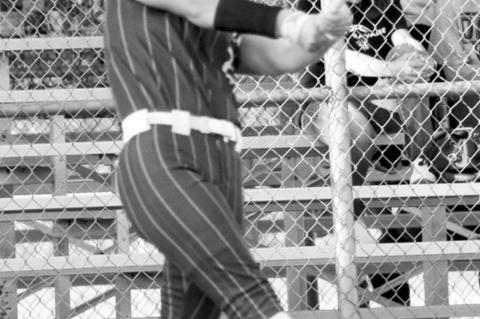 SHS Softball Players