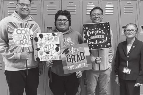 Seminole Nation Higher Education Meets With Seniors