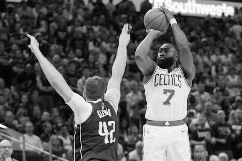 Celtics Beat Mavs in Game 3 of Finals