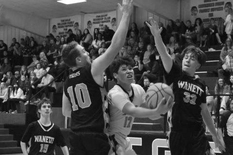 Maud Tigers Win Big for Their Homecoming Game