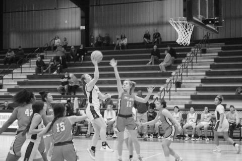 Seminole Wins at Home Friday Night