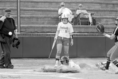 SSC Softball Falls in Series vs. UA Rich Mountain