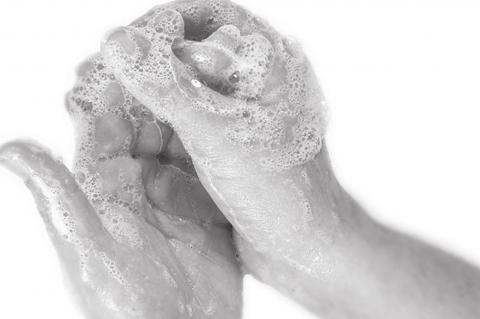 When To Use Soap And Water, And When To Use Hand Sanitizer