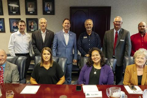 Rep. Hill Tours Seminole State College Campus