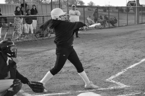 Lady Whippets Come from Behind Tuesday